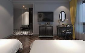 Bay Luxury